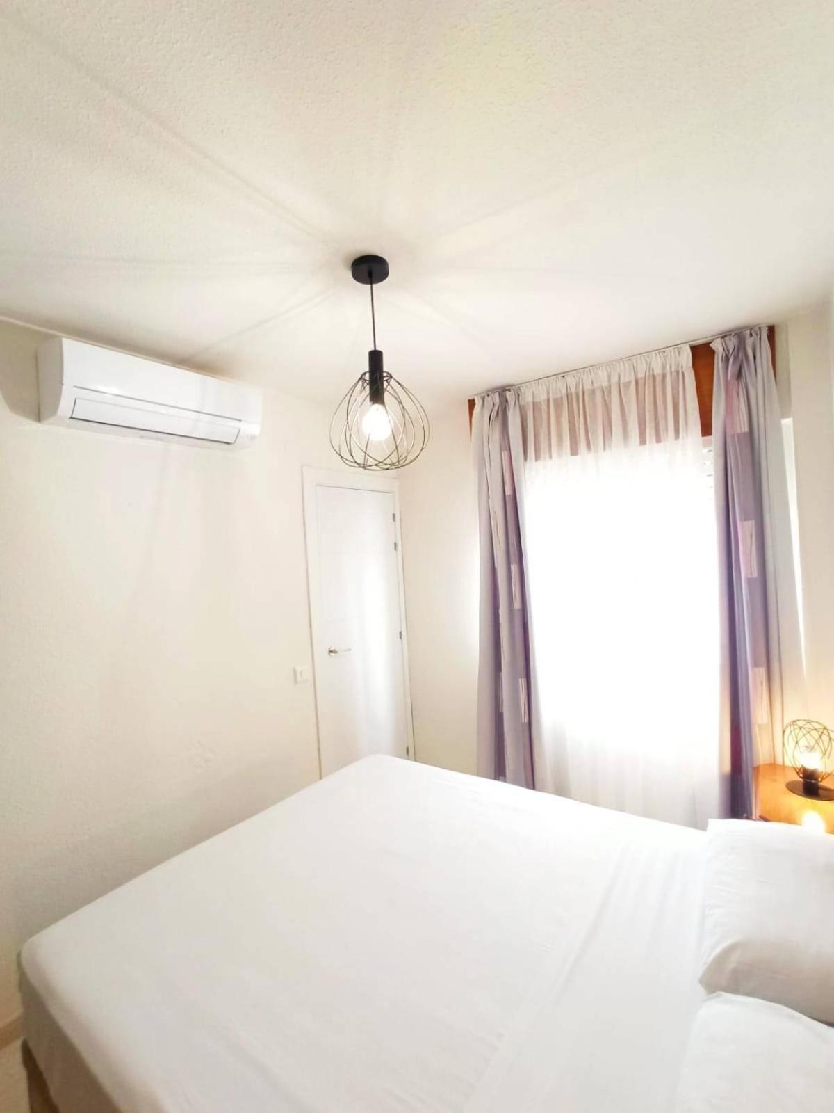 בנידורם Vistas Del Mar Apartment מראה חיצוני תמונה